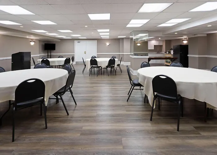 Hotel Howard Johnson Plaza By Wyndham Ocean Oceanfront Ocean City
