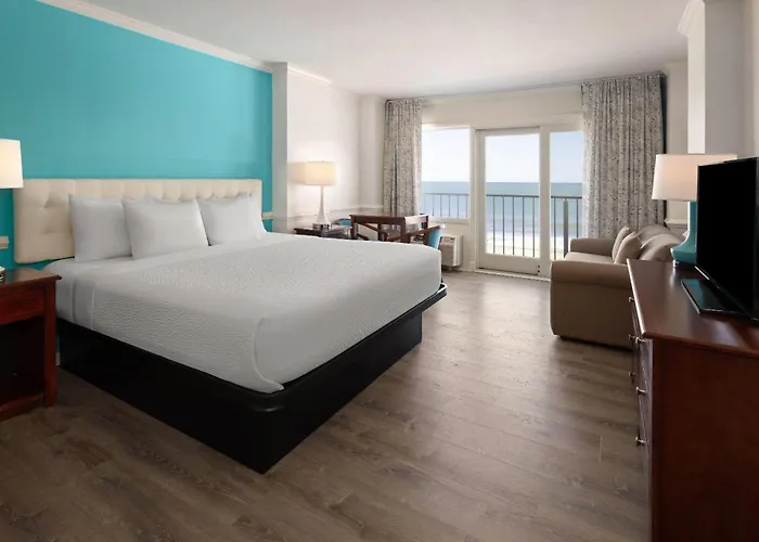 Hotel Howard Johnson Plaza By Wyndham Ocean Oceanfront