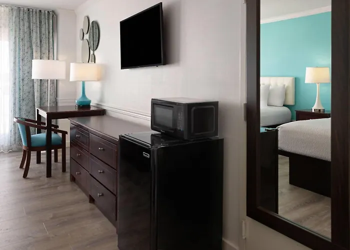 Howard Johnson Plaza By Wyndham Ocean Oceanfront Ocean City