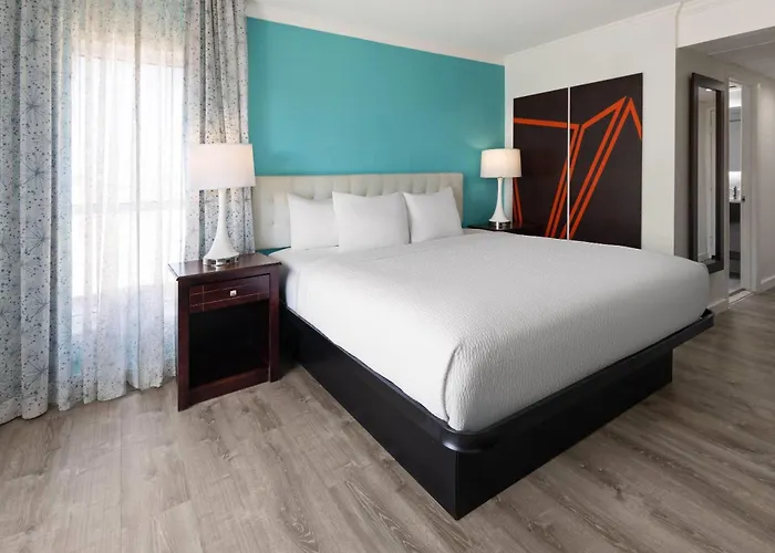 Howard Johnson Plaza By Wyndham Ocean Oceanfront