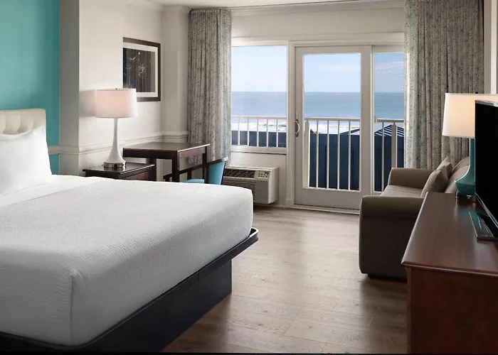 Howard Johnson Plaza By Wyndham Ocean Oceanfront Hotel