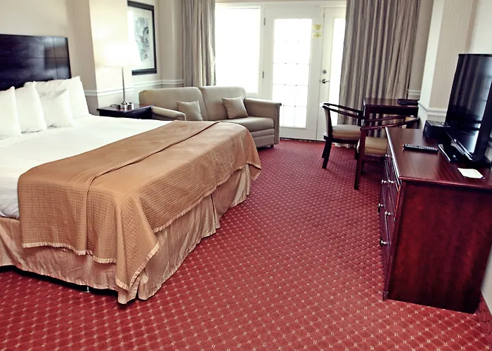 Hotel Howard Johnson Plaza By Wyndham Ocean Oceanfront 3*