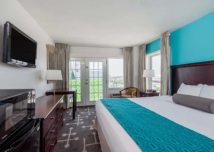 Hotel Howard Johnson Plaza By Wyndham Ocean Oceanfront 3*