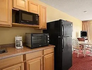 Howard Johnson Plaza By Wyndham Ocean Oceanfront Hotel Ocean City