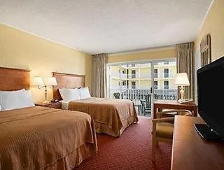 Howard Johnson Plaza By Wyndham Ocean Oceanfront Hotel 3*